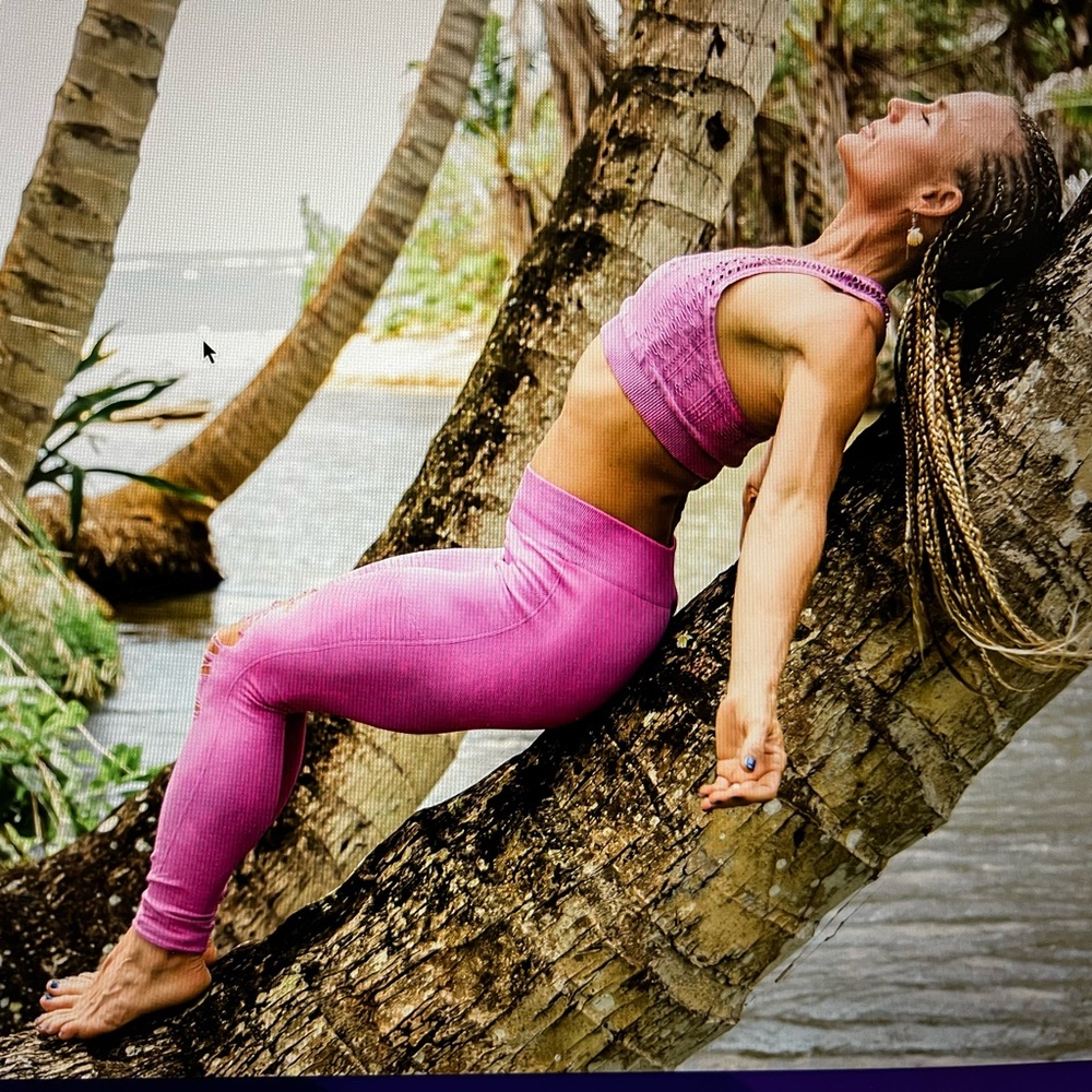 Nikibiki yoga pants and sports bra